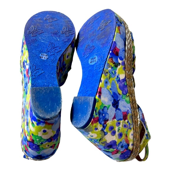 Poetic Licence Blue Silver "Arm Candy" Floral Watercolor Wedges Sandals size9.5” - Picture 8 of 10